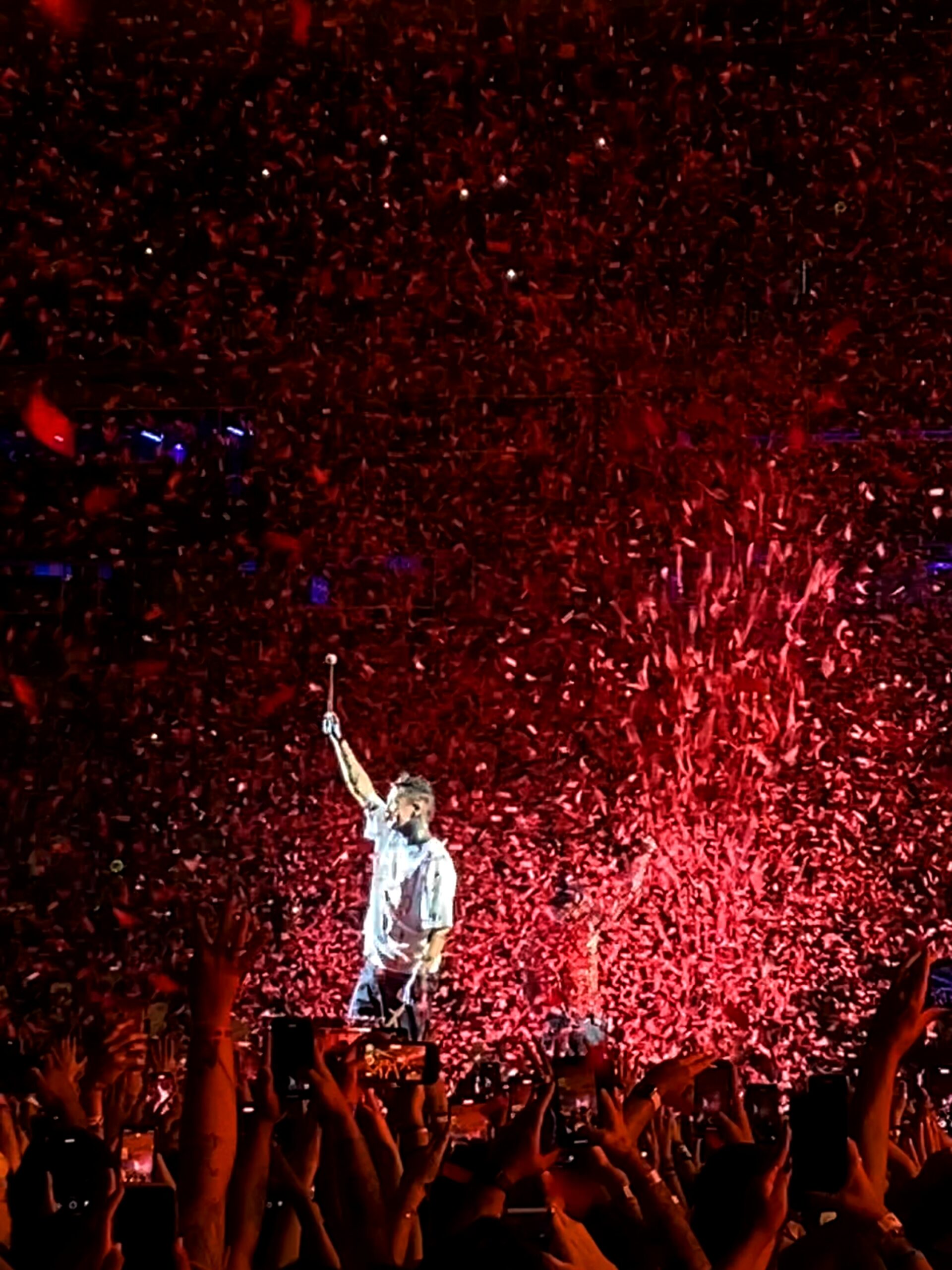 Twenty One Pilots encerra passagem meteórica no Brasil