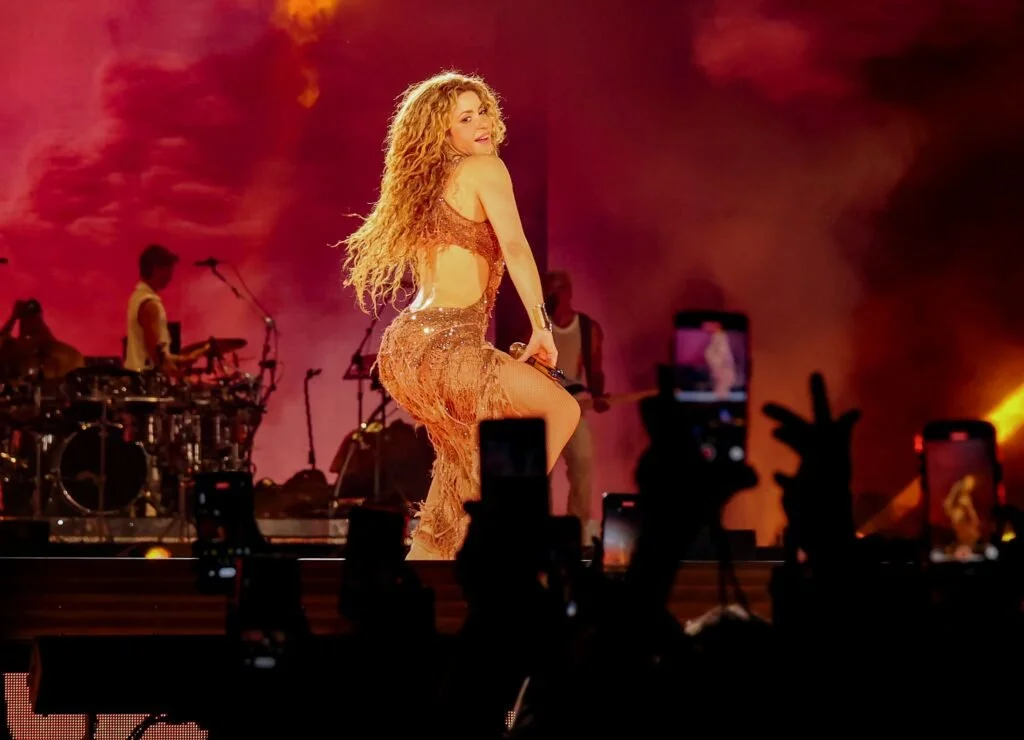 Deezer promove aulas gratuitas como esquenta para show de Shakira no Rio