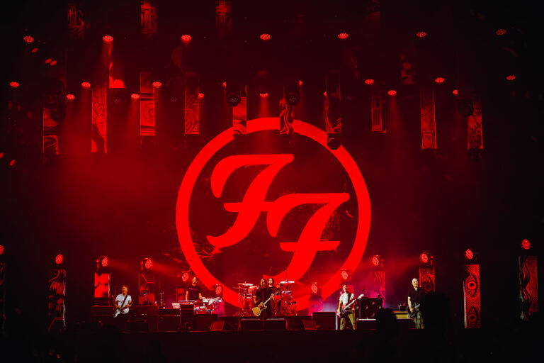 Foo Fighters faz show de quase duas horas e resgata raridades na abertura do Rock in Rio